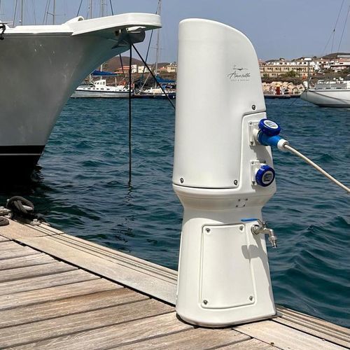 Borne de distribution électrique - COMPACT - MARCONN - VILTEC - de distribution d'eau / avec éclairage intégré / pour ponton