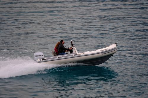 Bateau pneumatique hors-bord - JEETRIB JR-F-495-SC - Polat Marine Boat Production Company - semi-rigide / open / à console latérale