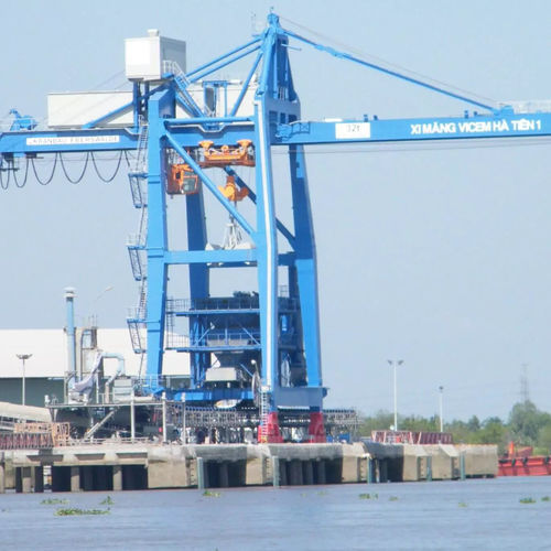 Portique à conteneurs Post-Panamax - Feeder Server - Ardelt Kranbau GmbH