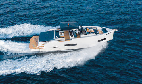 Vedette hors-bord - D50  - De Antonio Yachts - bimoteur / trimoteur / open