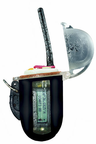 Radio pour bateau - (Black) Marine Rescue Radio with GPS - Nautilus LifeLine - portable / VHF / étanche