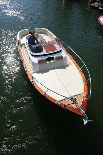 Coque open in-bord - G27 Cabin - Girbau Boats - diesel / coque semi-planante / de croisière
