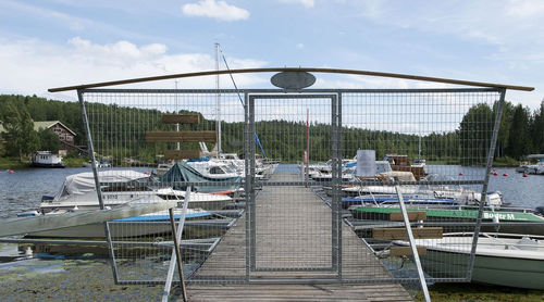 Portail pour ponton - 078000 - A-Laiturit
