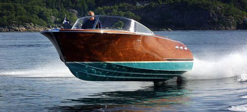 Runabout traditionnel - 26 - Dolvik  - stern-drive / diesel / à double console