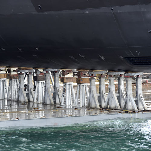 Pied de mise sur cale pour bateau à moteur - TAR2T 100 h. 06/09 - Naval Tecno Sud - ajustable / pour quille / galvanisé