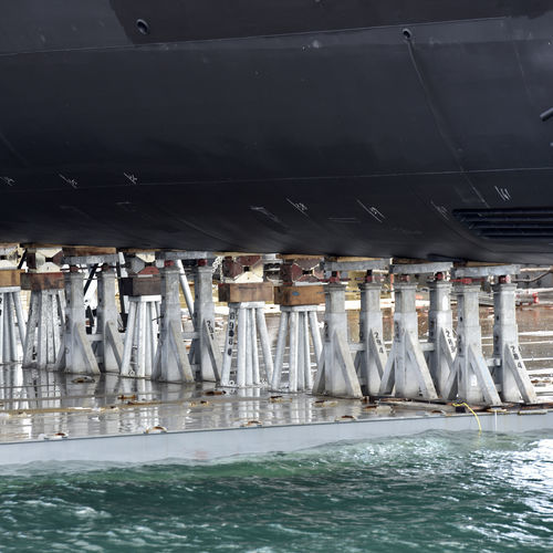 Pied de mise sur cale pour bateau à moteur - TAR2T100 h. 16/24 - Naval Tecno Sud - ajustable / pour quille / galvanisé