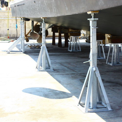 Béquille pour bateau - CV Ton.30 o Ton.50 h. 14/22 - Naval Tecno Sud - ajustable / fixe