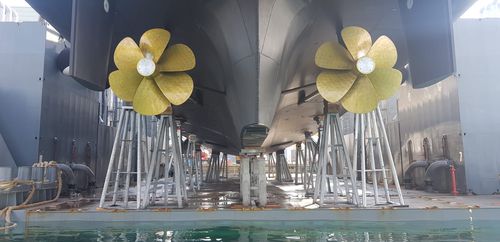 Pied de mise sur cale pour bateau à moteur - TAF Ton. 50 - Naval Tecno Sud - pour quille / fixe