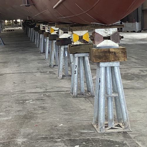 Pied de mise sur cale pour bateau à moteur - TAF Ton. 100 - Naval Tecno Sud - pour quille / fixe