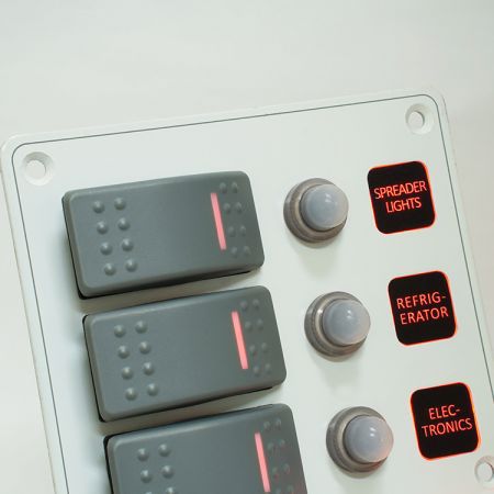 Tableau électrique pour bateau - SP3216P - Yih Sean Enterprise Co., Ltd. (YIS Marine) - à bascule / LED