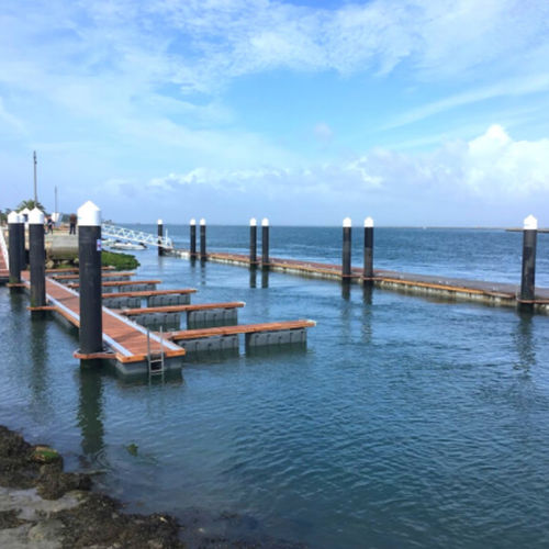 Guide-pieu en acier - Lindley Marinas - pour ponton