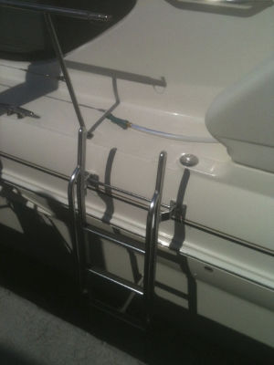 Échelle pour yacht - Tide Rider - Ne Wave Fabrication - pour bateau / latérale / fixe