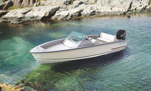 Cabin-cruiser hors-bord -  UTILITY 23 - Cormate - open / à console latérale / max. 7 personnes