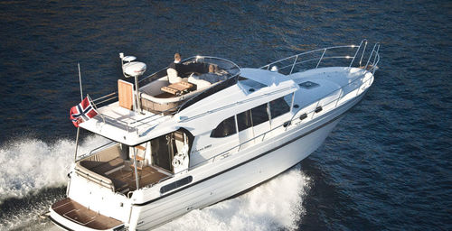 Vedette in-bord - 1080 Sunbridge - Viknes - diesel / coque semi-planante / à fly
