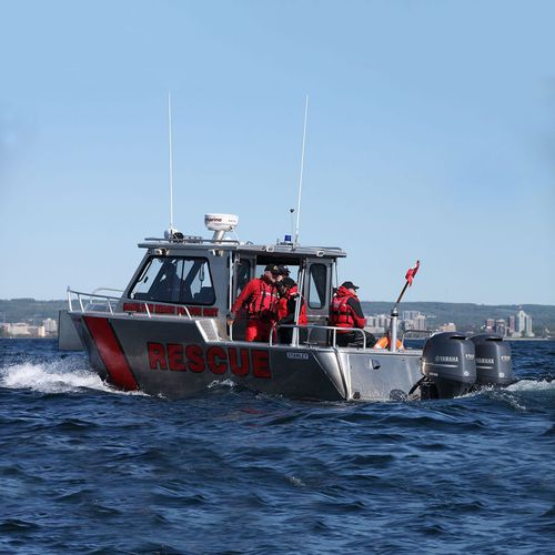 Bateau de sauvetage - 27’ Hard Top - Stanley Aluminum Boats - hors-bord