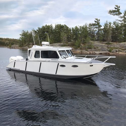 Bateau de surveillance - 31’ - Stanley Aluminum Boats - hors-bord