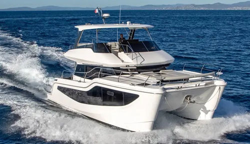 Vedette catamaran - 46 - AQUILA POWER CATAMARANS - in-bord / bimoteur / à fly