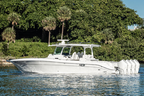 Vedette hors-bord - LUJO - HydraSports Custom Boats - quadrimoteur / hard-top / open