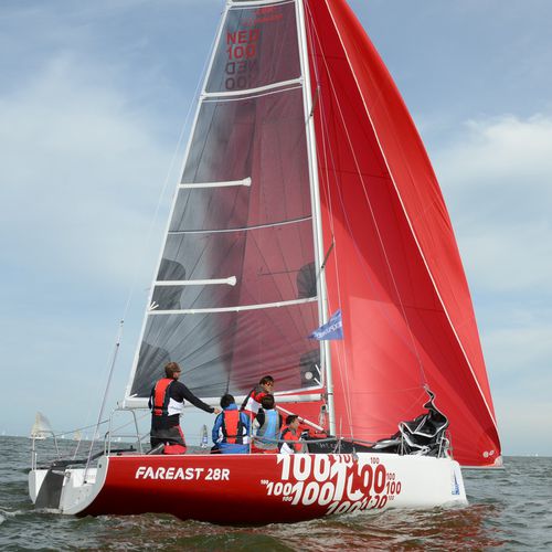 Voilier quillard de sport - 28R One Design - Fareast Boats - de course / à quille relevable / bout-dehors