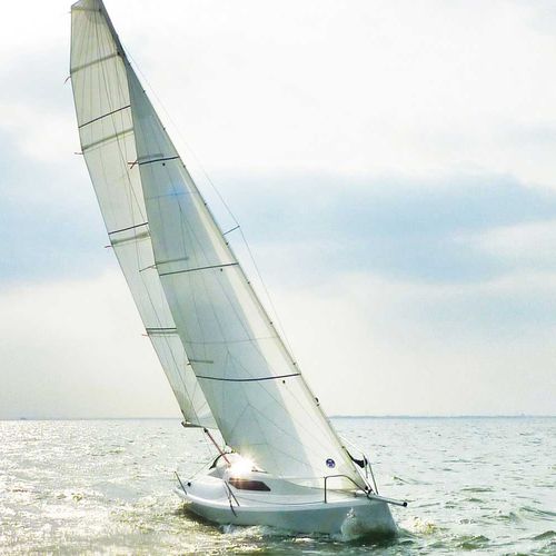 Voilier de croisière - 18 - Fareast Boats - quillard de sport / à quille relevable / bout-dehors