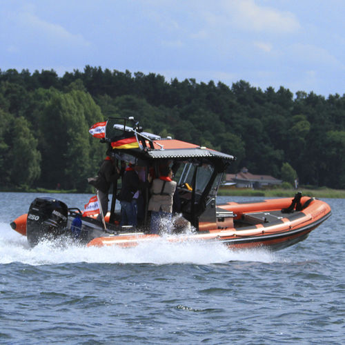 Bateau pneumatique hors-bord - A 7  - Alunaut OÜ - RIB / à console centrale / en aluminium