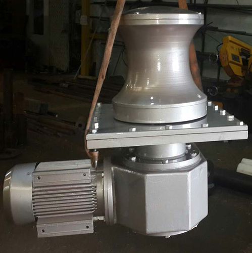 Cabestan pour navire - CW/H - YMV CRANE AND WINCH SYSTEMS - hydraulique