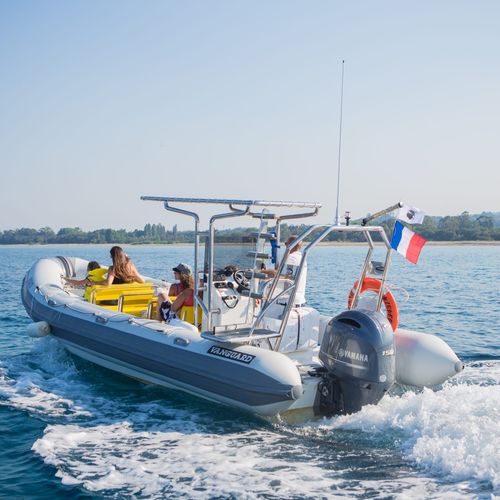 Bateau pneumatique hors-bord - DR-760  - Vanguard International - semi-rigide / à console centrale / open