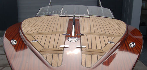 Runabout in-bord - WALTH 900 - Walth Boats - à double console / en bois / traditionnel