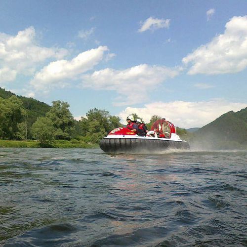 Aéroglisseur Professionnel Typhoon Mad Hovercraft à Usage