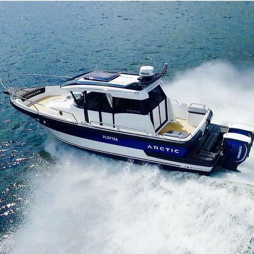 Cabin-cruiser hors-bord - COMMUTER 25 - ARCTIC Boats - bimoteur / hard-top / de pêche