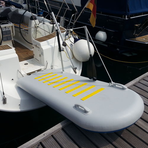 Passerelle pour bateau - PINVEST d.o.o. - multifonction / flottante / légère