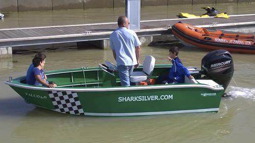 Coque open hors-bord - FALCO - SHARKSILVER ALUMINIUM BOATS - à console centrale / en aluminium / 4 places