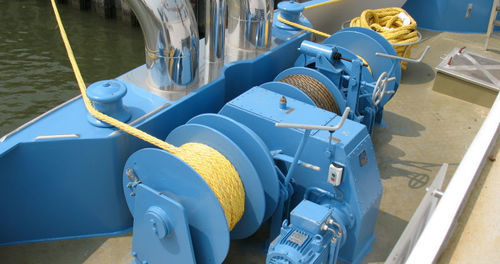 Treuil pour navire - Straatman Mooring Systems - marine / pour manoeuvre d'ancre / électrohydraulique