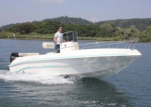 Coque open hors-bord - Winnebago 19 - Ferrario Nautica - max. 6 personnes