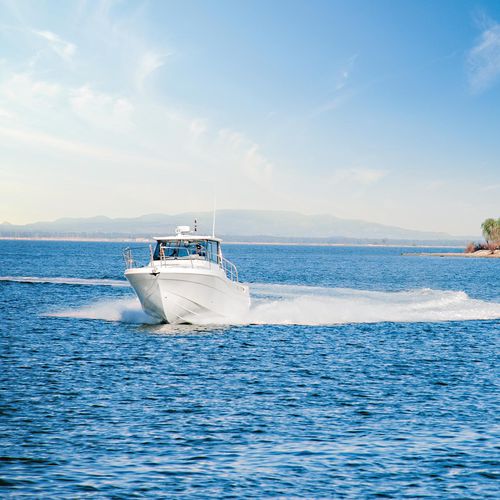Bateau de pêche-promenade hors-bord - BONITO 32 OB - MERCAN YACHTING - bimoteur / hard-top / en fibre de verre