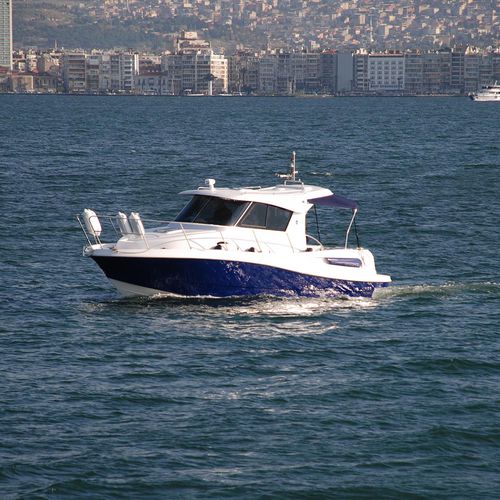 Cabin-cruiser in-bord - GOBY 280 - MERCAN YACHTING - hard-top / en fibre de verre / max. 7 personnes