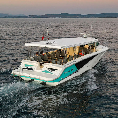 Bateau à passagers - STARK 45-C - MERCAN YACHTING - bateau de support pour la plongée / in-bord / diesel