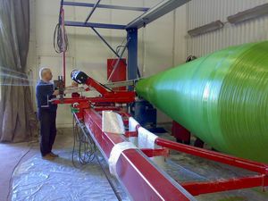 Machine de production de bouée de balisage - 6m - Uniworkboats SIA