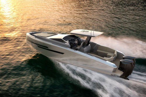 Vedette hors-bord - 34  - Icon Craft - diesel / bimoteur / open