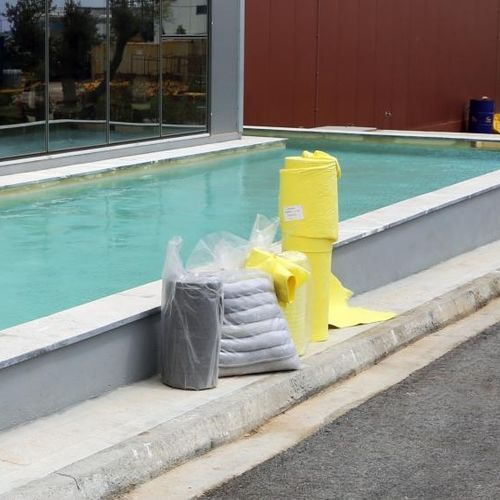 Absorbeur huile - HAZMAT - New Naval Ltd. - rouleau / feuille / pour ports et terminaux