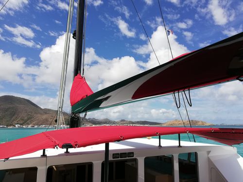 Bôme canoë - Petitjean Composites - pour voilier / pour sailing-yacht / sur mesure
