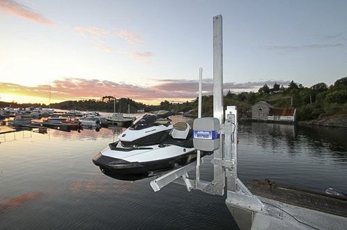 Élévateur à jet-ski - PWC 1500  - IMM Quality Boat Lifts, Inc.