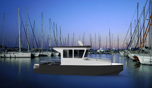 Bateau de pêche-promenade in-bord - ARTE BOAT YARD - en HDPE