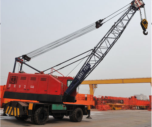 Grue portuaire - Henan Weihua Heavy Machinery Co., LTD - à portique / sur chenilles / sur pneus