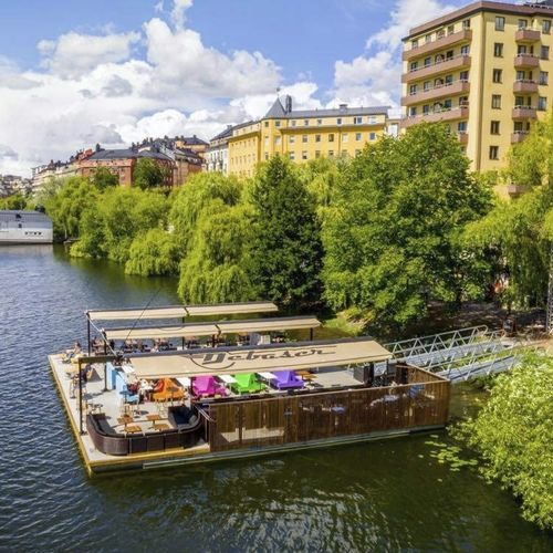Restaurant flottant - PONTECH
