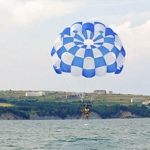 Parachute ascensionnel 1-4 places - MISTRAL 42 - Aqua Service Ltd.