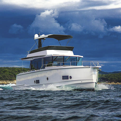 Vedette in-bord - 44 - Seafaring Yachts - bimoteur / à fly / de croisière