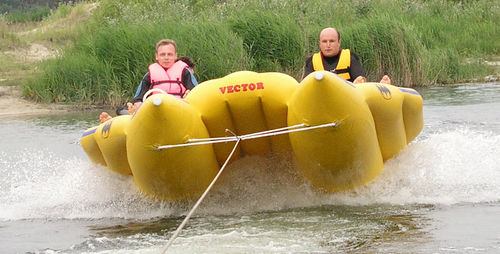 Banane max. 6 personnes - Batman - Vector Inflatables - max. 8 personnes / double