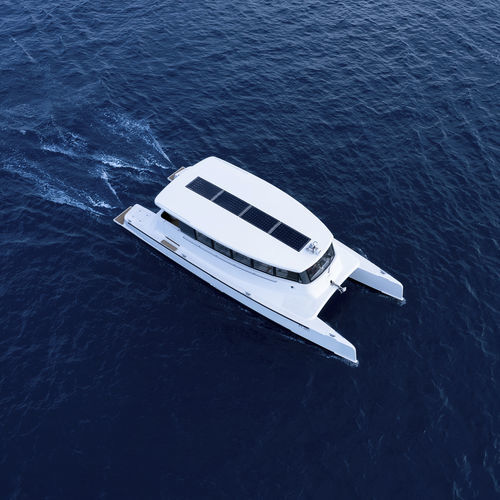 Bateau professionnel électrique - SOEL SHUTTLE 14 - SOEL YACHTS B.V. - bateau à passagers / catamaran / Bureau Veritas