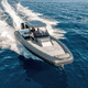 bateau pneumatique hors-bord / bimoteur / semi-rigide / à console centrale